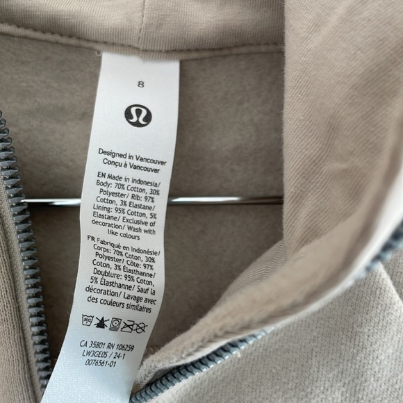 NWT LULULEMON SCUBA FULL-ZIP CROPPED HOODIE MOJAVE TAN SIZE 8 JACKET - Picture 5 of 6